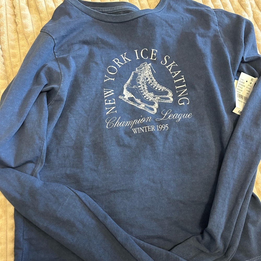 NYC Ice Skating Long sleeve Top